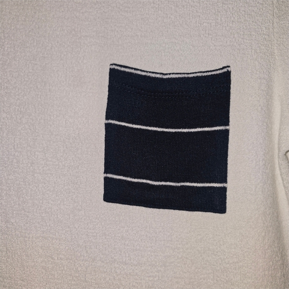 Summer10 Knit Short sleeve Blouse White w/ Navy Accents - Small - Picture 2 of 8